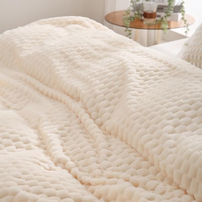Cream White Throw Blanket 50"×60" inches Fuzzy 3D Jacquard Decorative Flannel Fleece Super Soft Plush Cozy Blanket for Couch Sofa Chair Lightweight