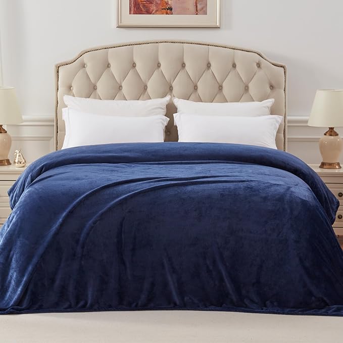 Exclusivo Mezcla Fleece Blanket King Size for Bed, Super Soft and Warm, All Season, Cozy, Plush, Lightweight, 90x104 Inches, Navy Blue