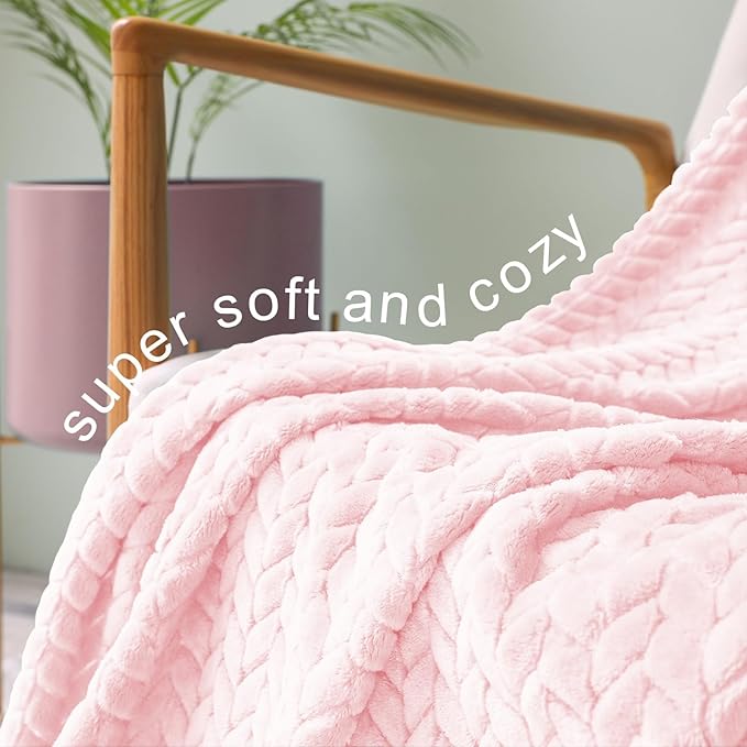 Exclusivo Mezcla Fleece King Size Blanket for Bed, 90x104 Inches Soft Cozy Jacquard Flannel Blankets, Lightweight Fuzzy Plush Warm for Women, Light Pink