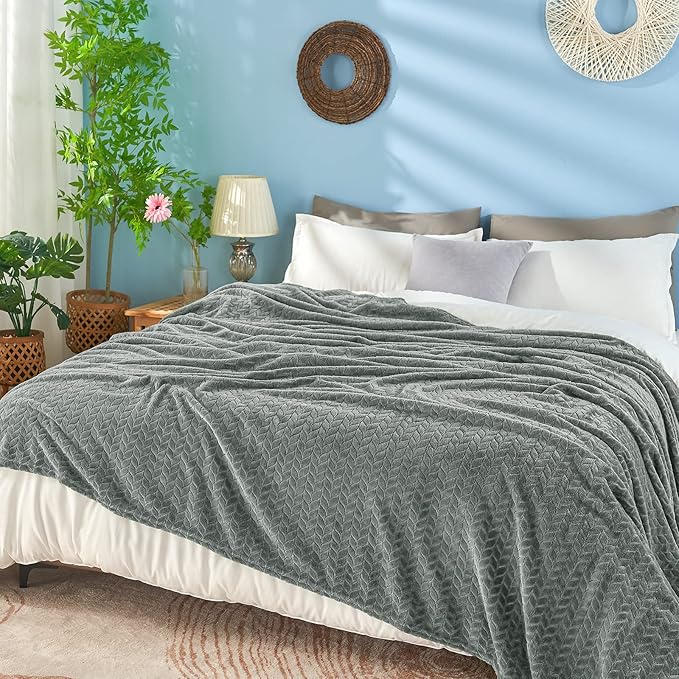 inhand Grey Leaves Pattern Throw Blanket for Couch, Super Soft Flannel Cozy Lightweight Fuzzy Blankets for Women, 50 x 60 Inches