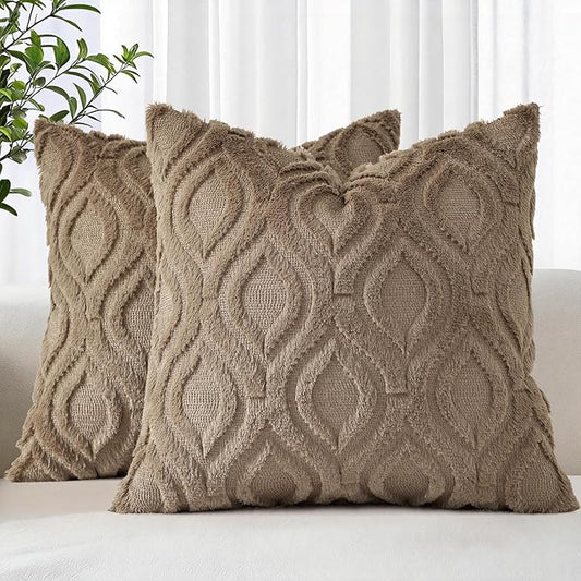 decorUhome Throw Pillow Covers 20x20 Inch Set of 2, Soft Plush Faux Wool Light Brown Solid Couch Pillow Covers, Accent Farmhouse Neutral Square Pillow Cases for Sofa Bed Living Room