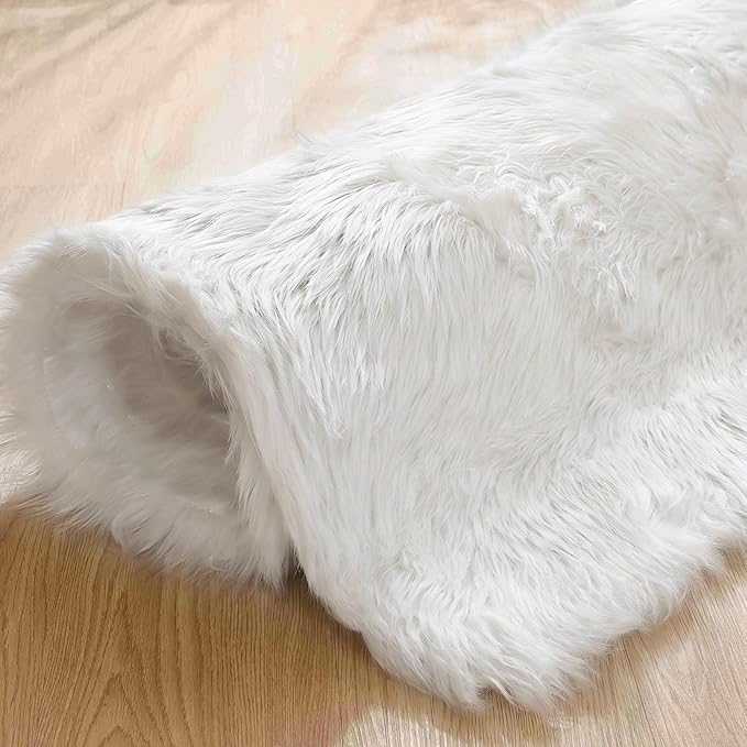 Goolela White Sheepskin Area Rug 8x10 Fluffy Fuzzy Furry Shag Rug for Living Room Bedroom Soft Faux Fur Rectangle