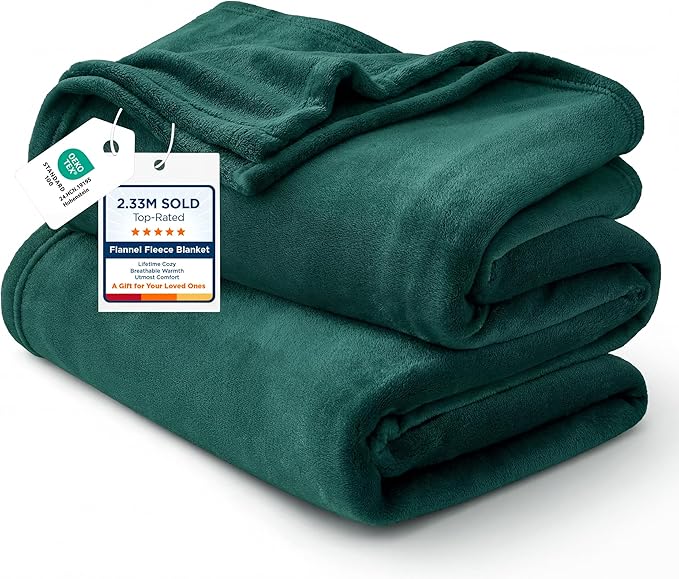 Bedsure GentleSoft Fleece Throw Blanket Forest Green - 300GSM Blankets for Couch, Sofa, Bed, Soft Lightweight Plush Cozy Throws for Toddlers, 50x60 inches