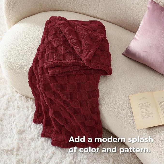 Bedsure GentleSoft Twin Blanket for Bed Red - Super Soft Cozy Mother's Day Blankets for Kids Girls, Cute Fuzzy Fleece Throws for Bedroom Couch, 60x80 Inches