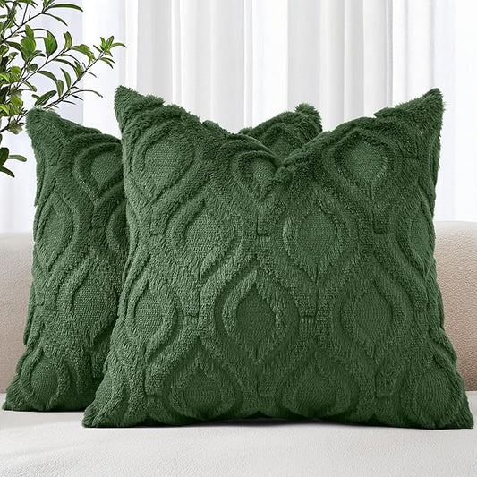 decorUhome Throw Pillow Covers 20x20 Inch Set of 2, Soft Plush Faux Wool Forest Elf Solid Couch Pillow Covers, Accent Farmhouse Neutral Square Pillow Cases for Sofa Bed Living Room